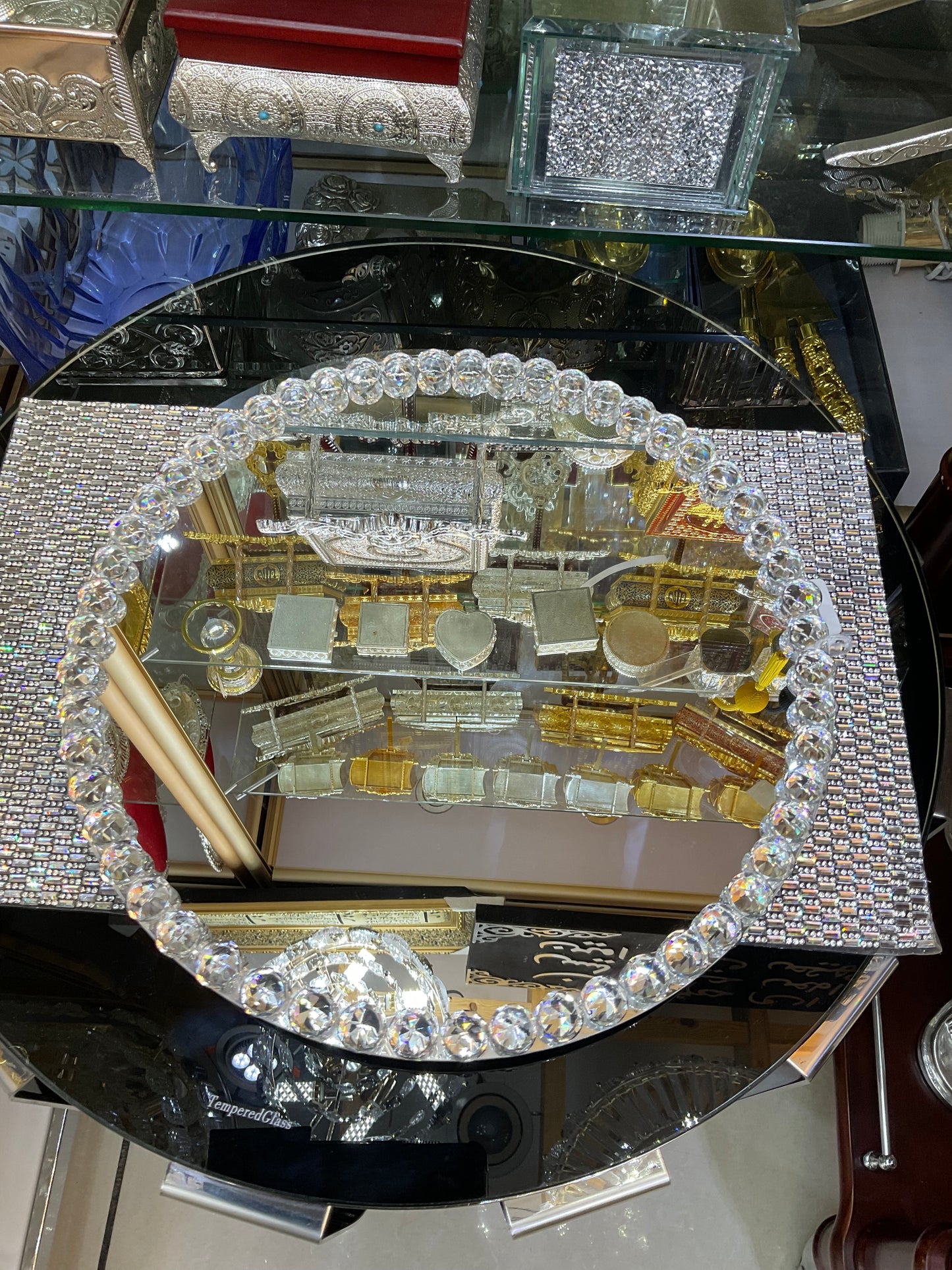 Round Cake stand/ cup cake holder