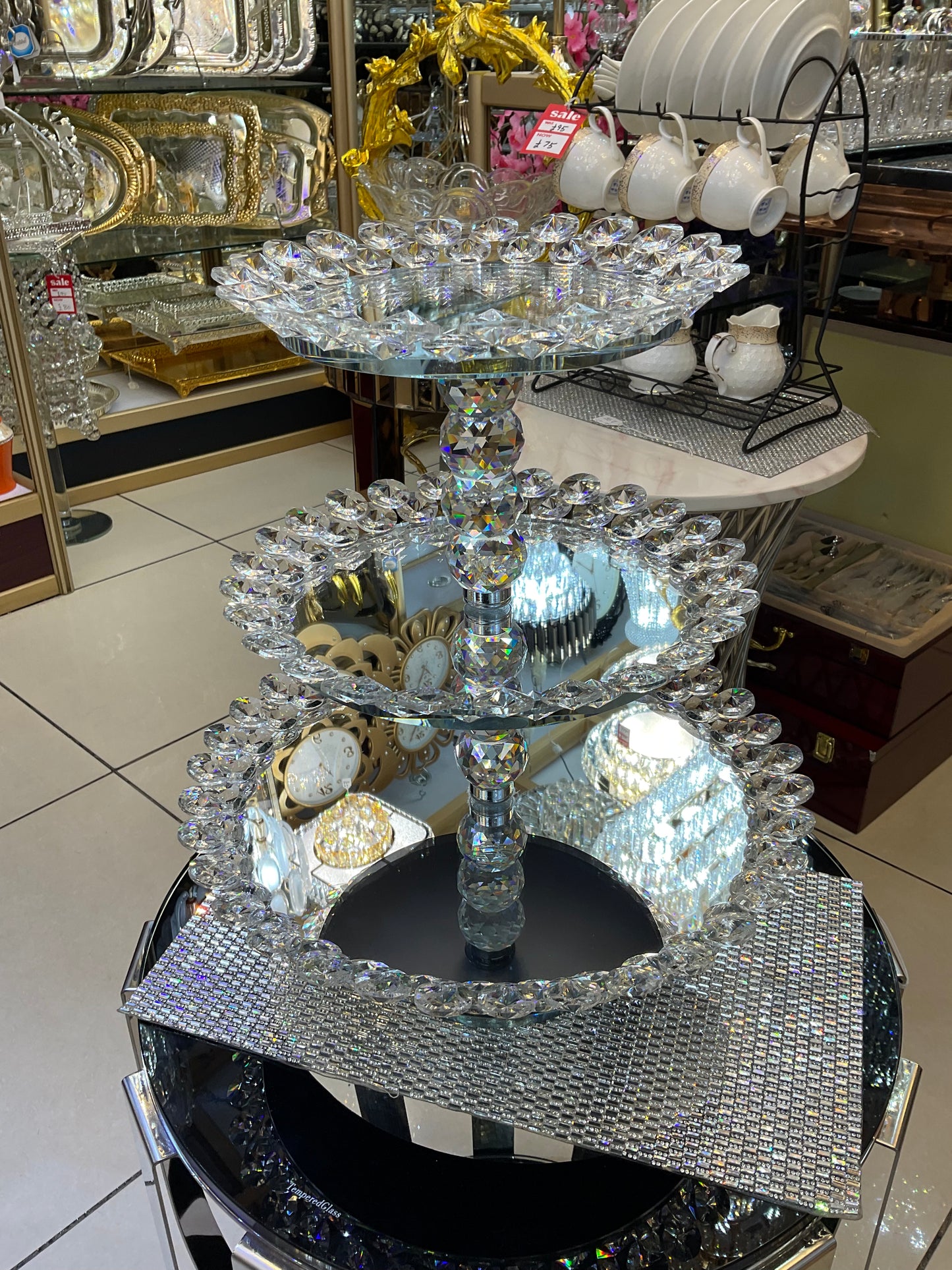 Round Cake stand/ cup cake holder