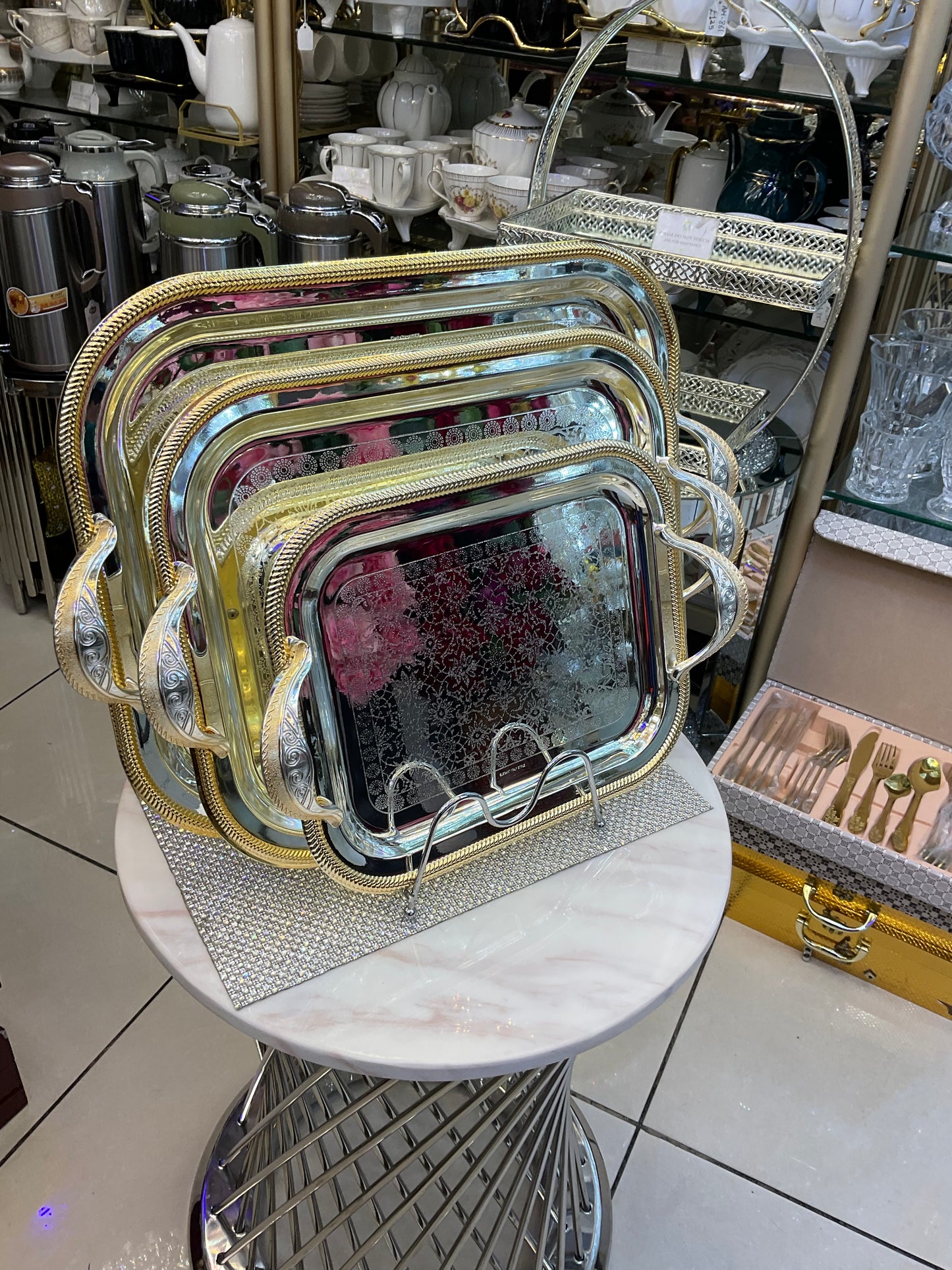 Rectangular tray, set of 3