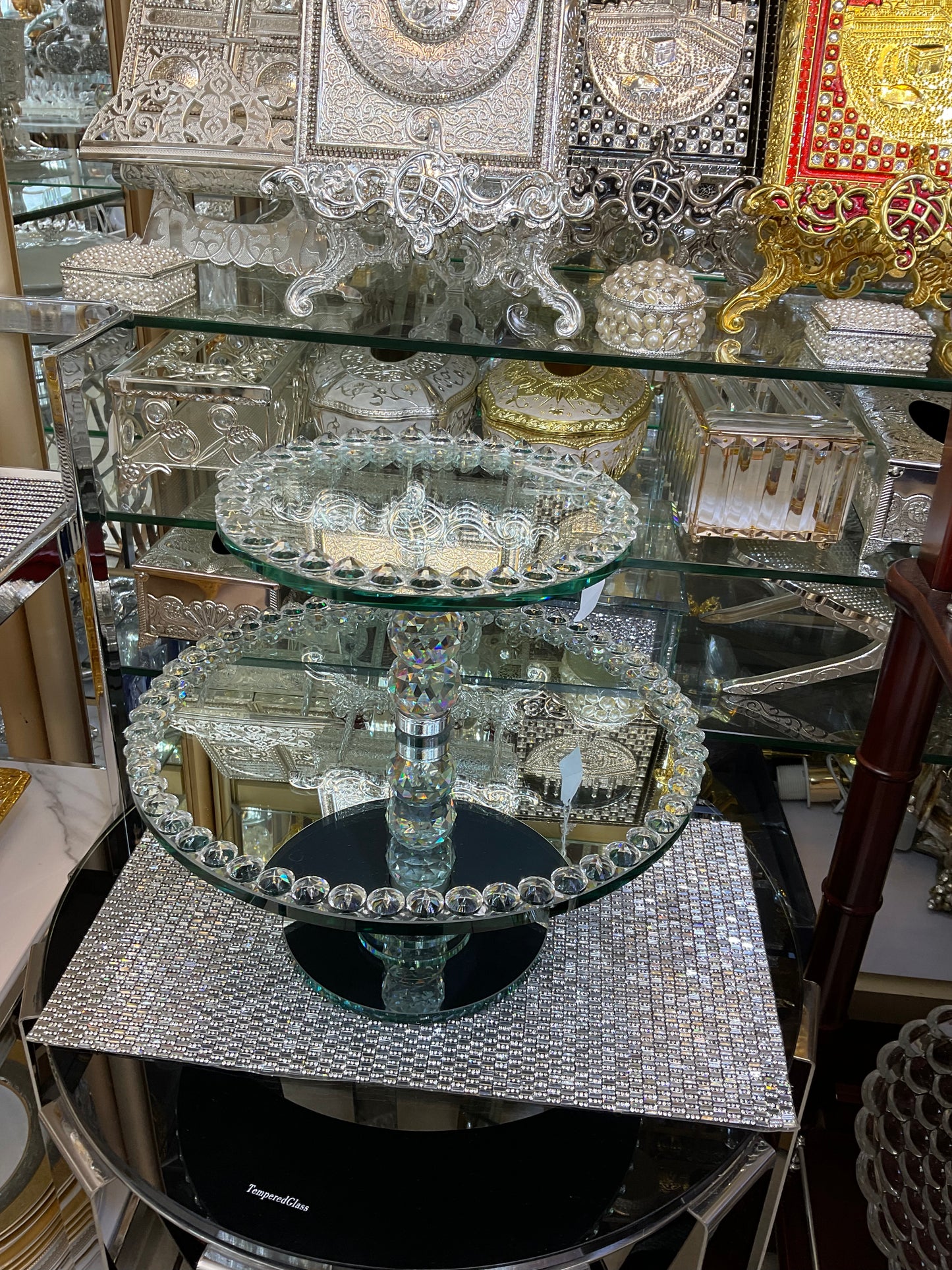 Round Cake stand/ cup cake holder