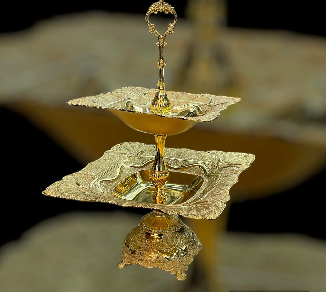 Two tier cup cake holder