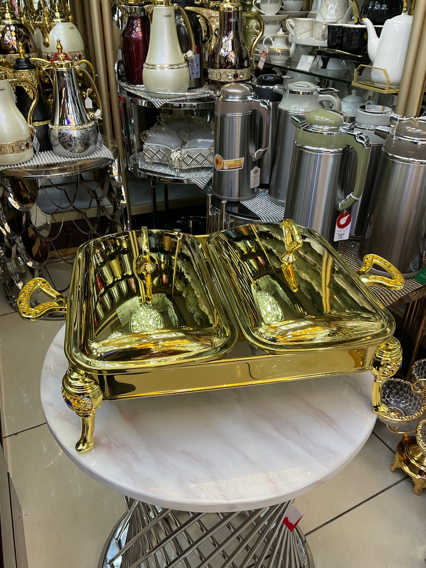 Food warmers (1.8 L x 2)