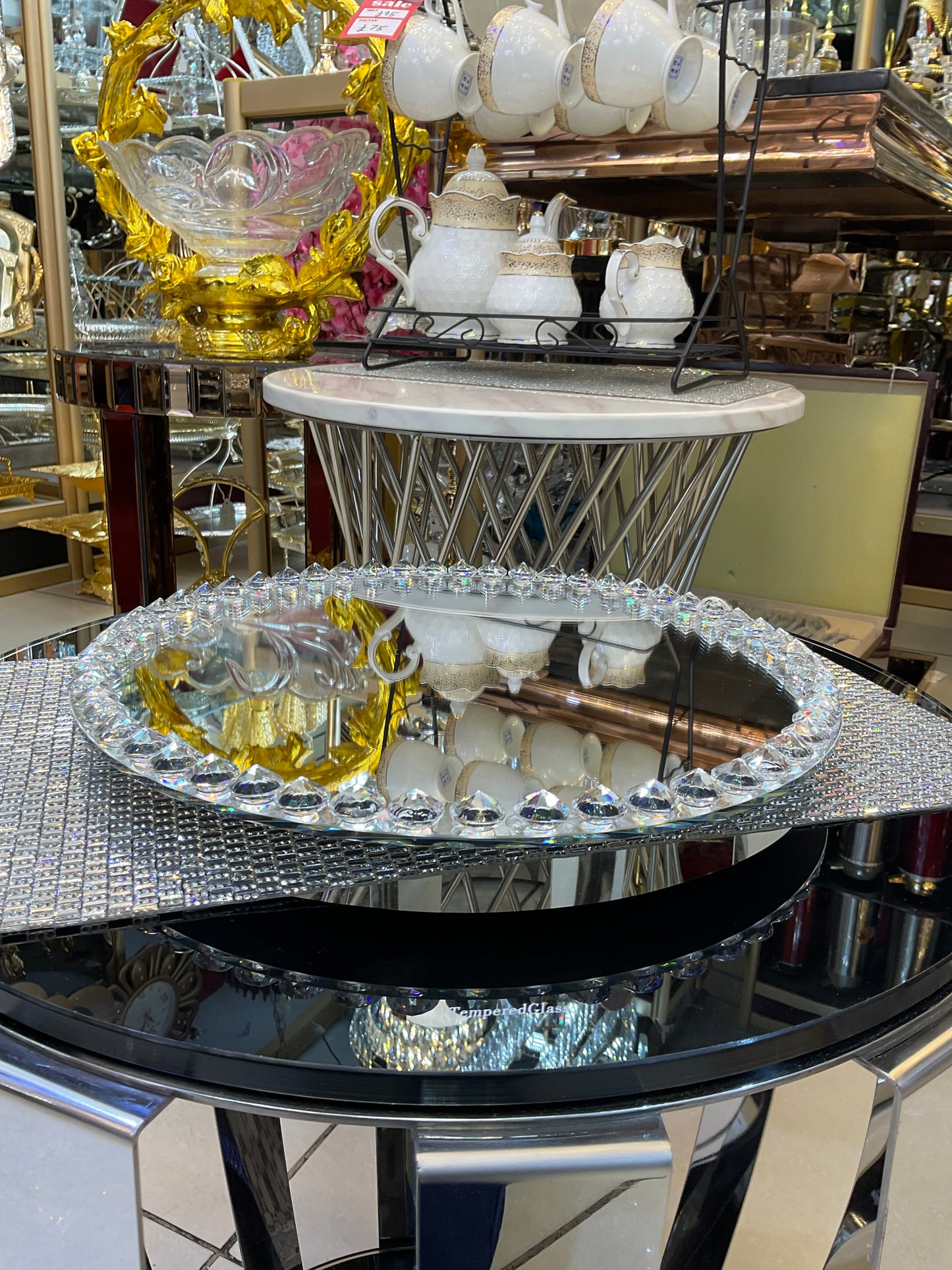 Round Cake stand/ cup cake holder