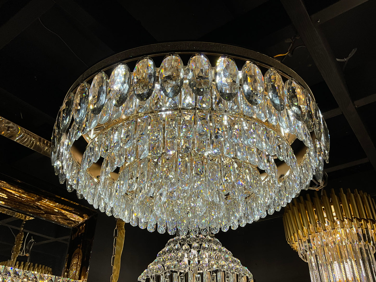 Flush mount chandelier (800D)