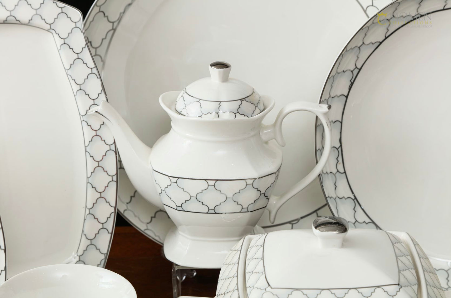 DINNER SET (square plates)