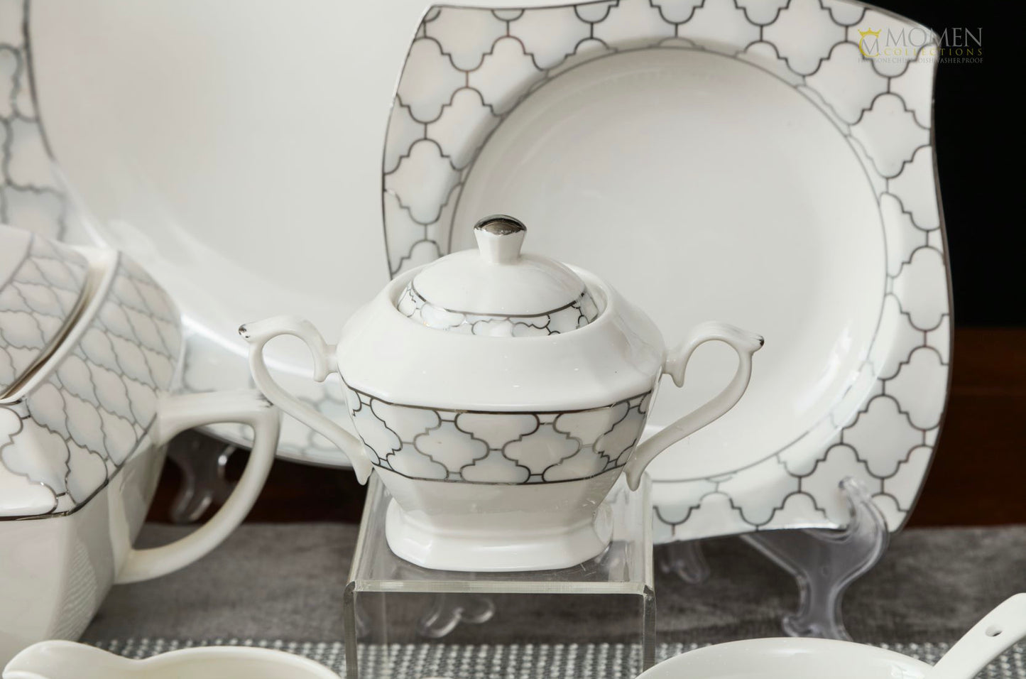 DINNER SET (square plates)