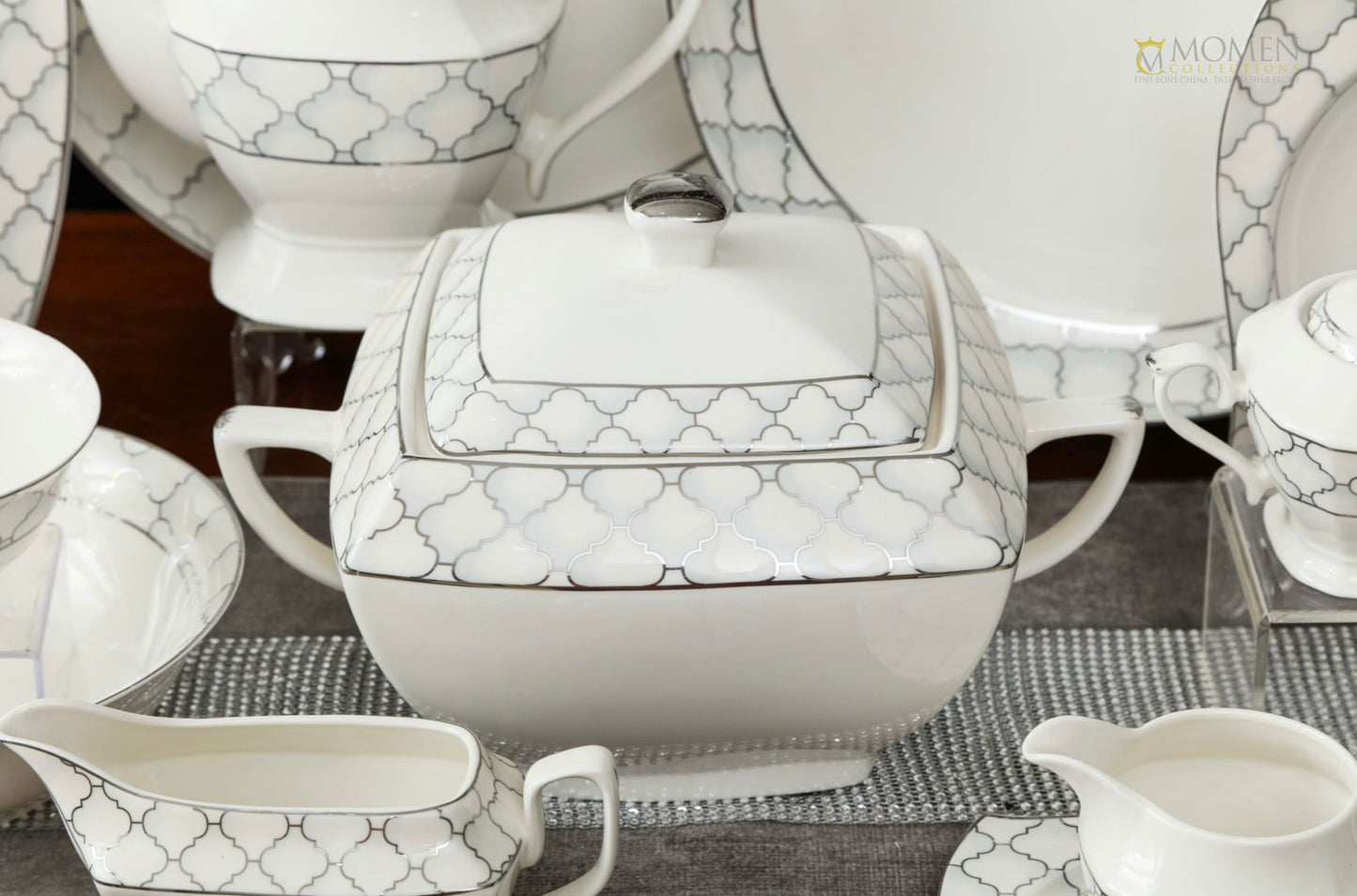 DINNER SET (square plates)