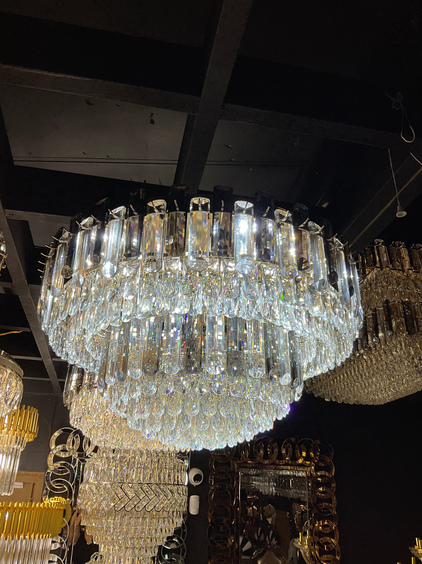 Flush mount chandelier (800D)