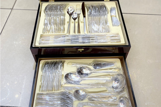 Cutlery set, 84 peices