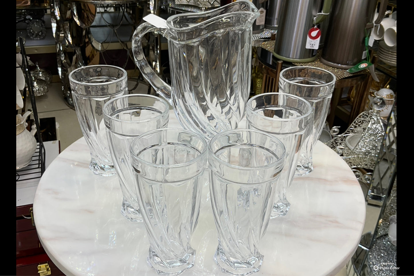 Water set, a jug and 6 glasses