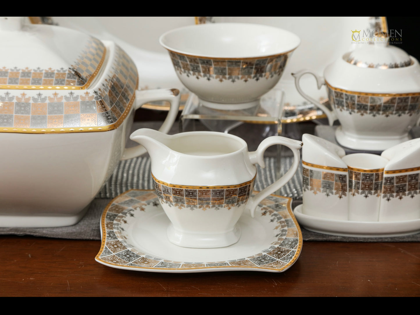 Dinner set
